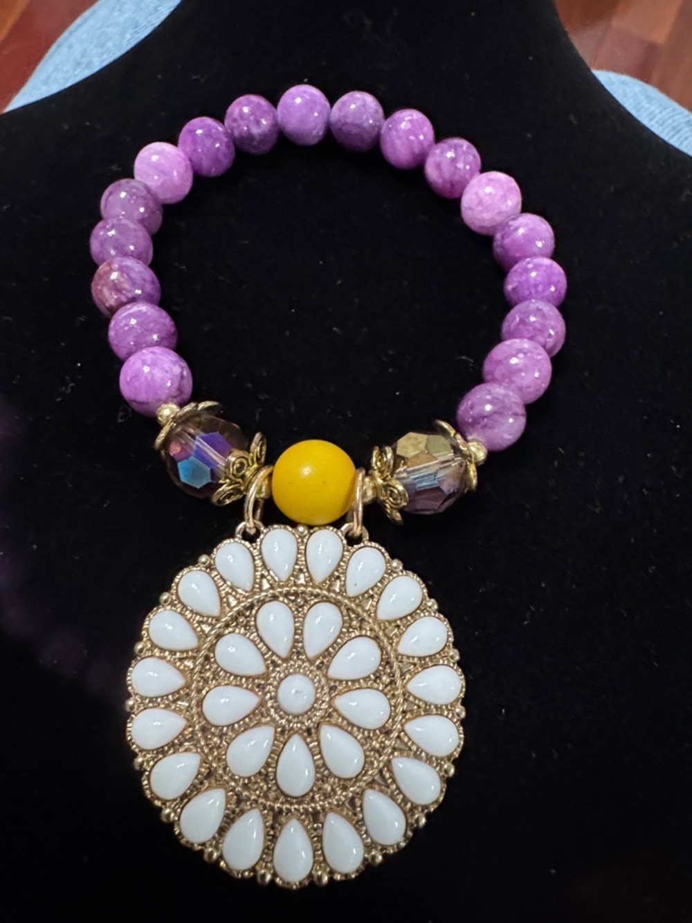 Purple Lepidolite Stretch Bracelet with White Floral Pendant